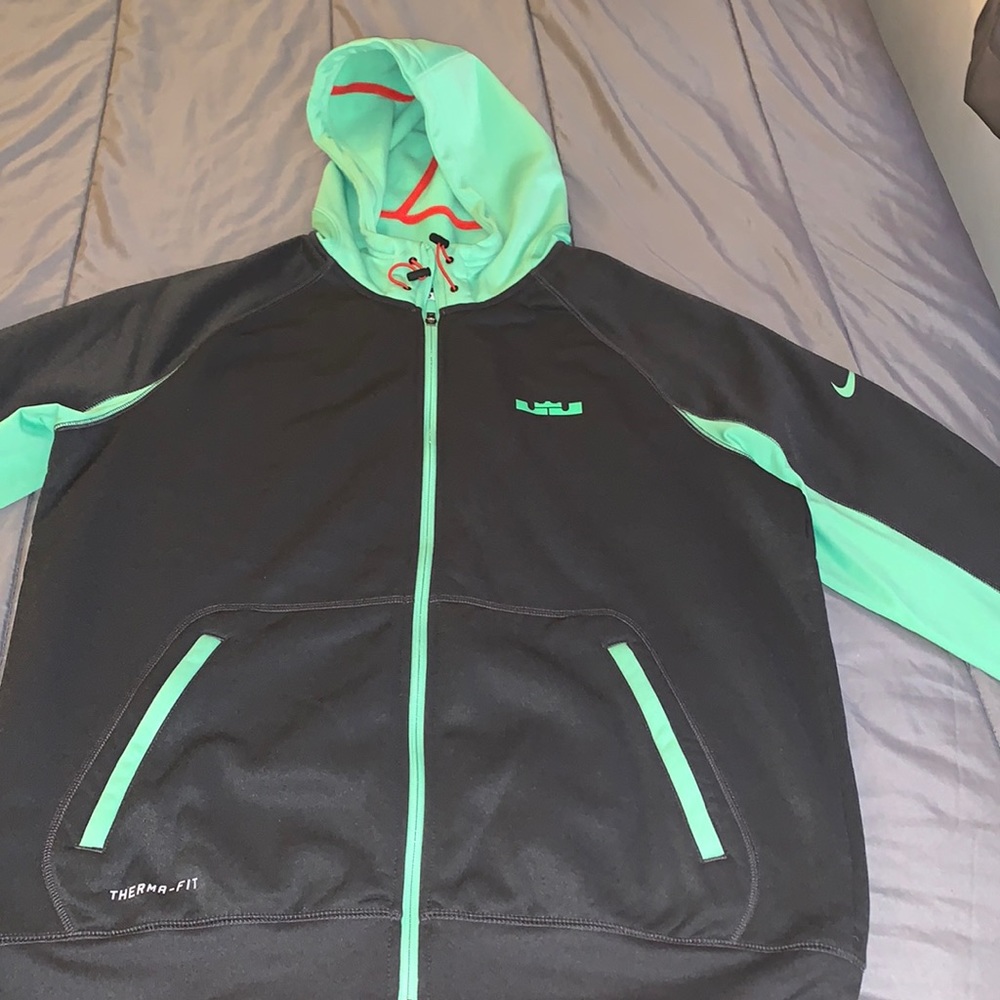 Lebron hoodie
